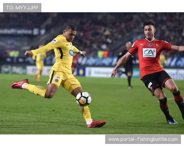 吉鲁两度中框运气不佳，里尔客场憾负巴黎